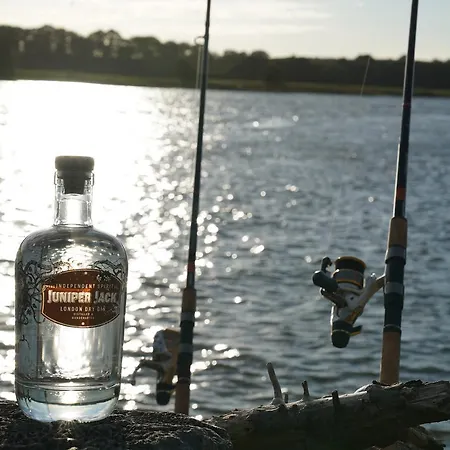 Alter Hof Am Elbdeich Ξενοδοχείο Unbesandten