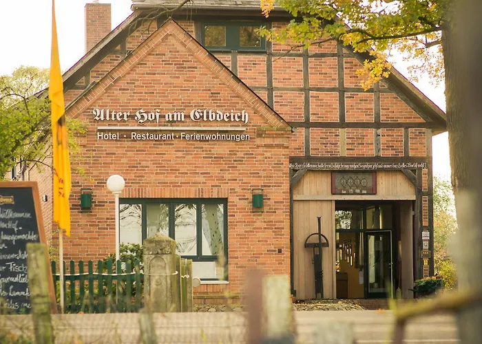 Alter Hof Am Elbdeich فندق