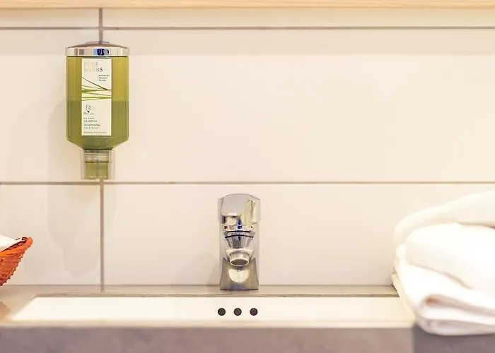 فندق Alter Hof Am Elbdeich